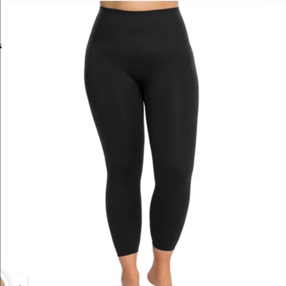 Spanx Look At Me Now Black Seamless Leggings Size 1X